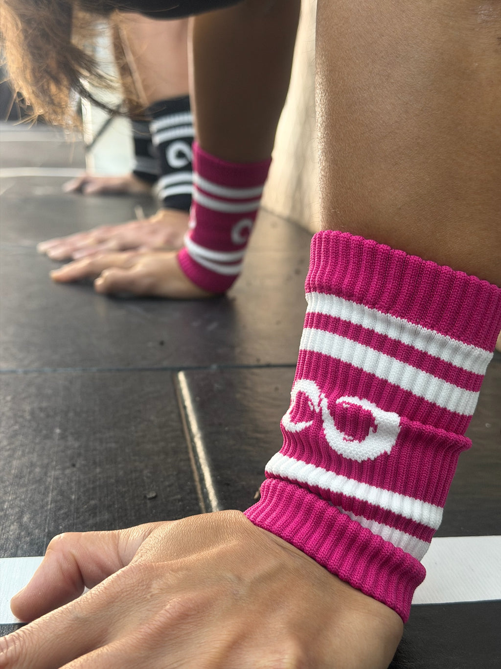 TOUGHENING Wristband